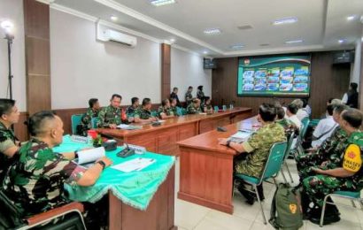 Tim Mabesad Tinjau TMMD ke-127 di Kediri, Apresiasi Dampak Nyata bagi Masyarakat