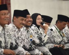Bersama PGRI, Mbak Wali Perkuat Spirit “Guru Qurani” di Kota Kediri