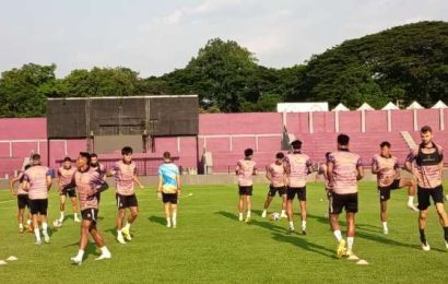 Persik Vs Persita; Duel Dua Tim Terluka di Stadion Brawijaya