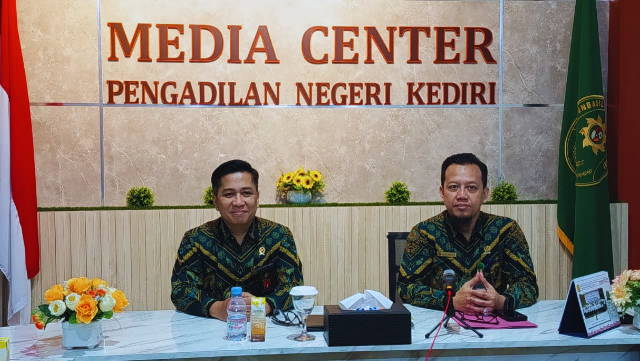 Temui Titik Terang, Proyek RTH Alun-Alun Kota Kediri Bakal Dilanjutkan