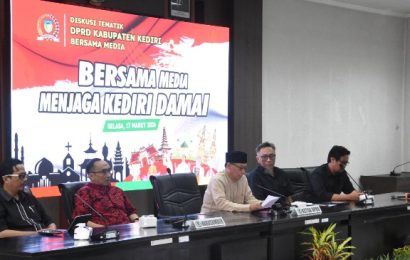 DPRD Kabupaten Kediri Gandeng Media, Perang Melawan Hoaks Demi Kondusivitas Daerah