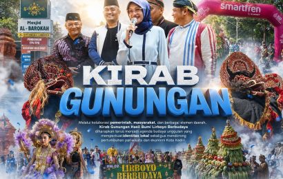 Ribuan Warga Padati Lirboyo, Kirab Gunungan Hasil Bumi Jadi Simbol Syukur dan Napas Budaya Kota Kediri Ribuan Warga Padati Lirboyo, Kirab Gunungan Hasil Bumi Jadi Simbol Syukur dan Napas Budaya Kota Kediri