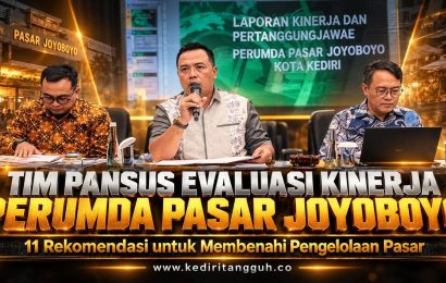 DPRD Kota Kediri Keluarkan 11 Rekomendasi untuk Perumda Pasar, Soal Sewa Kios hingga Penataan Lapak Jadi Sorotan DPRD Kota Kediri Keluarkan 11 Rekomendasi untuk Perumda Pasar, Soal Sewa Kios hingga Penataan Lapak Jadi Sorotan